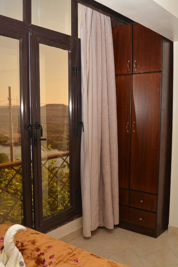 Aswan Nile Palace Exterior foto