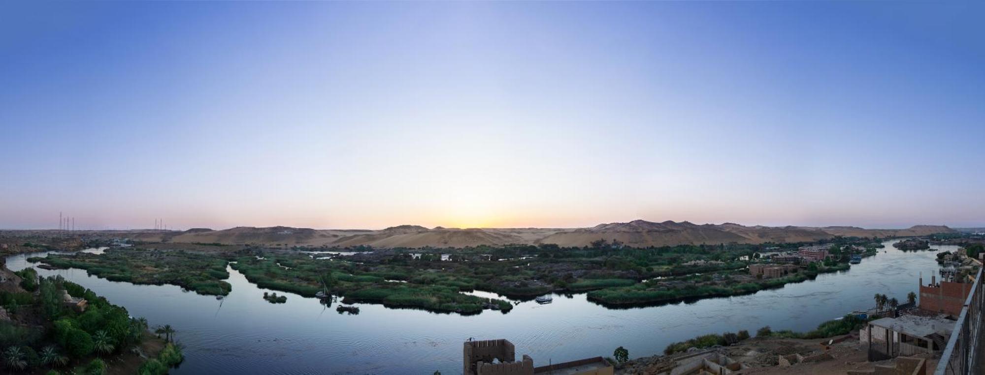 Aswan Nile Palace Exterior foto